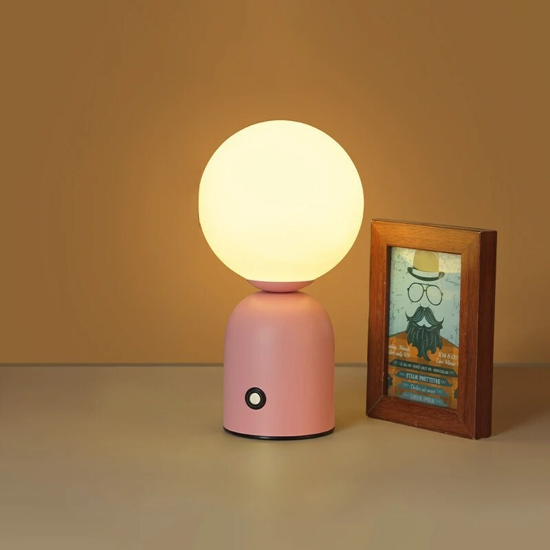 Rechargeable LED Bedside Lamp for a Relaxing Glow - BedTable
