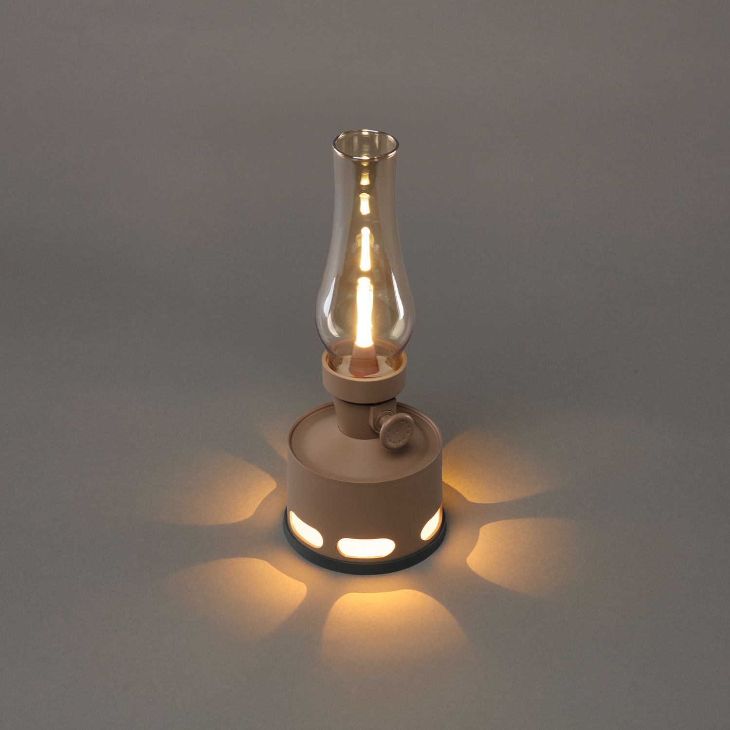 Vintage LED Table Lamp for Warm Ambience and Retro Charm - RetroTable