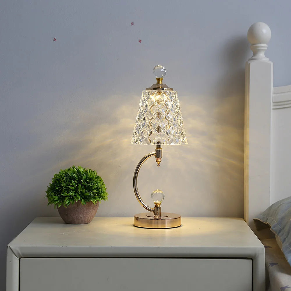 Retro Crystal Table Lamp for Glamorous Homes - RetroTable