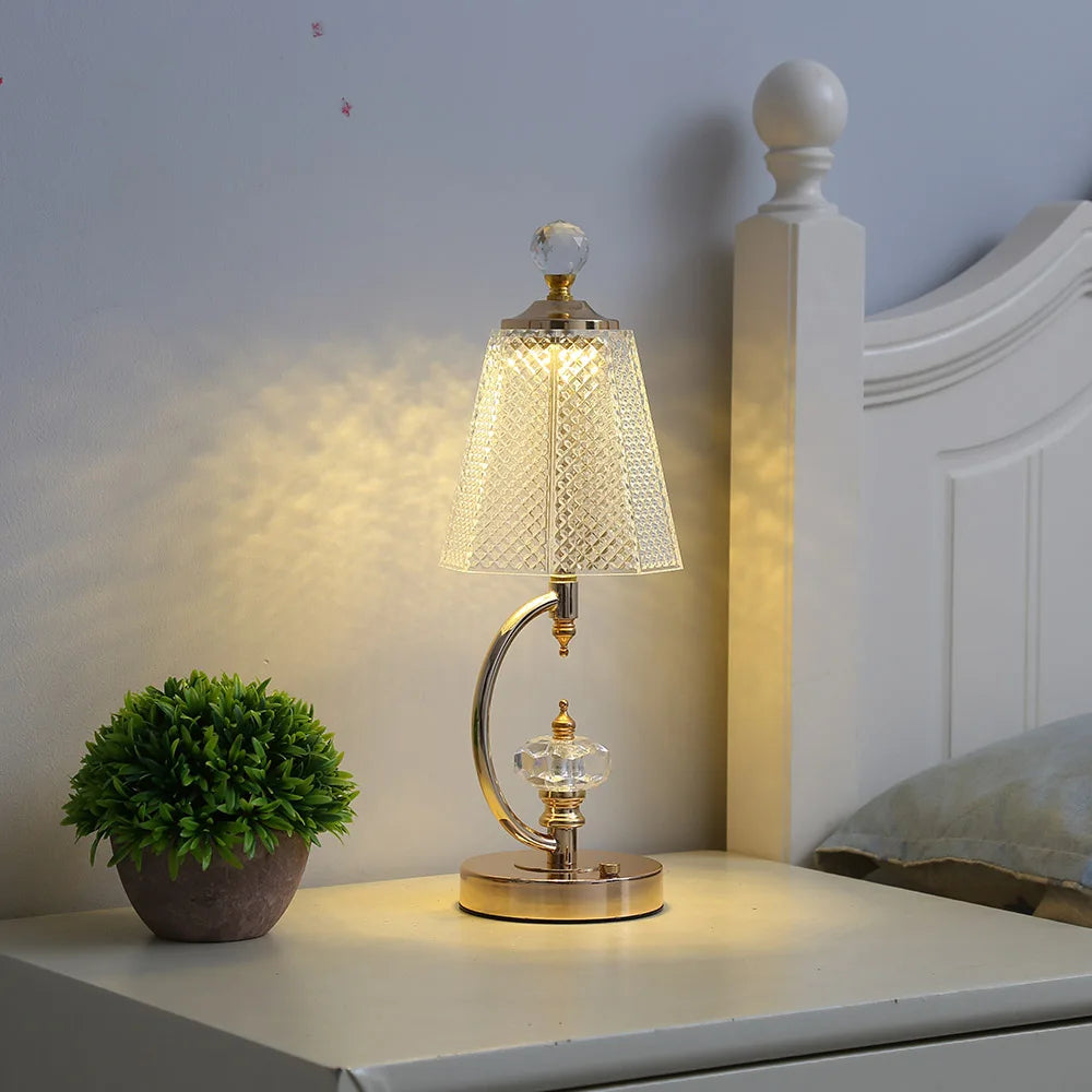 Retro Crystal Table Lamp for Glamorous Homes - RetroTable