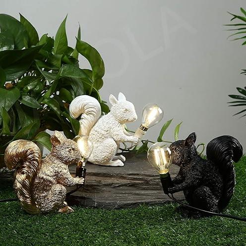 Adorable Squirrel-Themed Designer Table Lamp for Cozy Homes - HomeTable