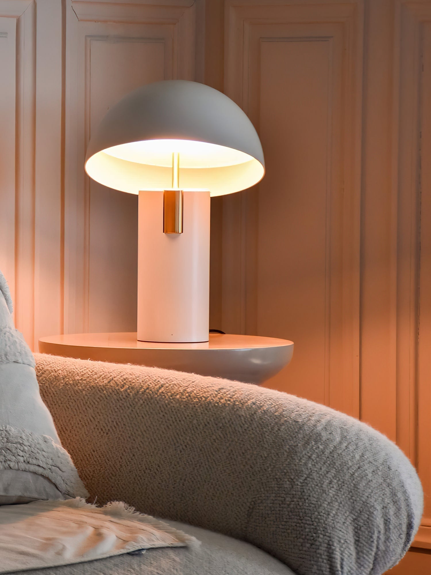 Ambient Table Lamp for Cozy Homes - HomeTable