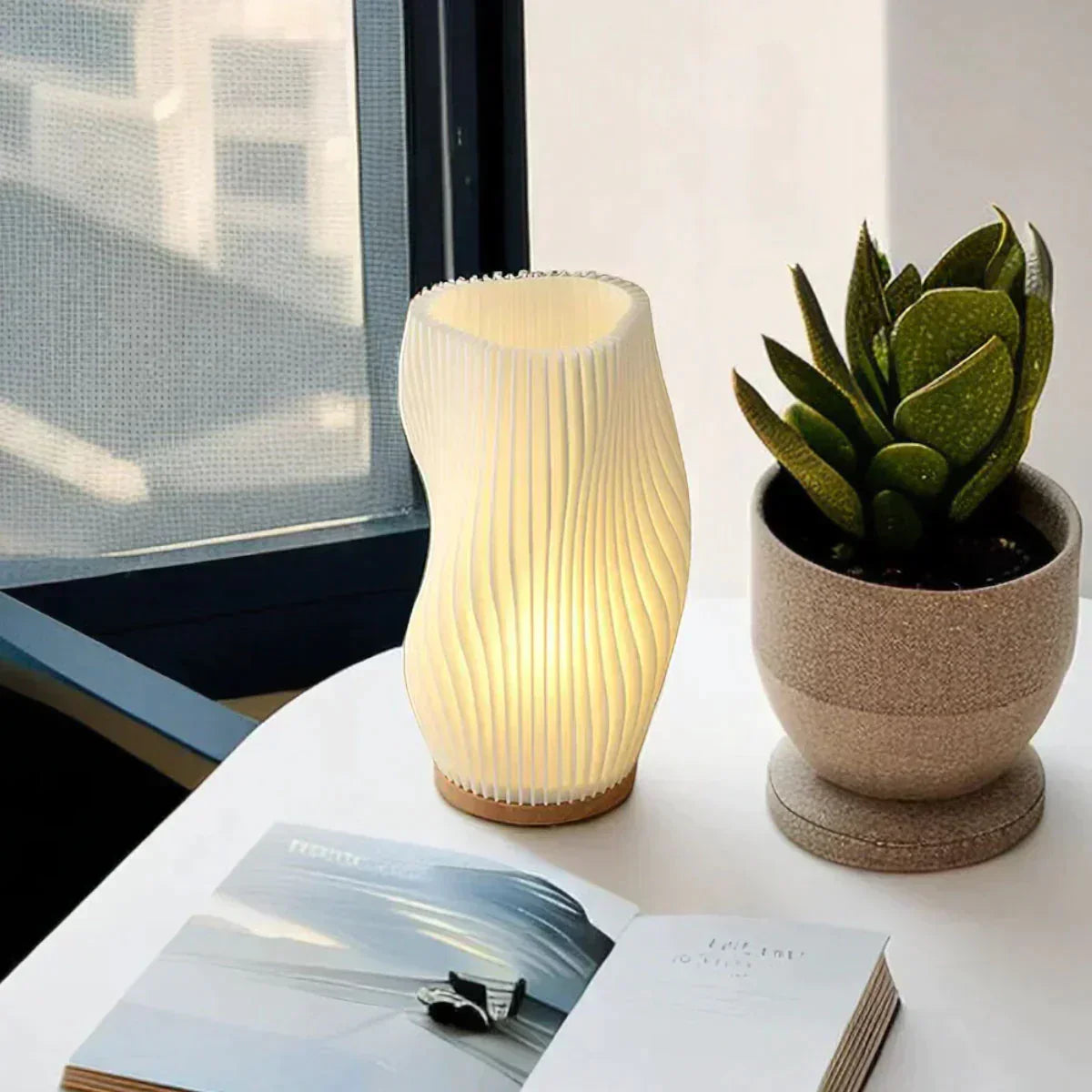 Wave-Inspired LED Lamp for Relaxed Mood - WaveTable