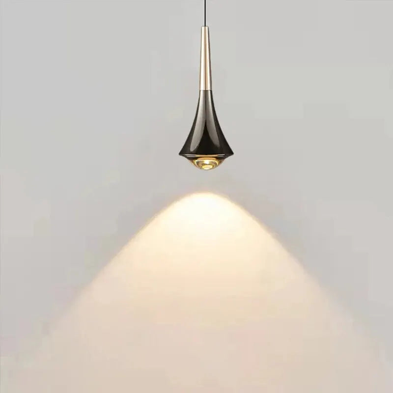 Elegant Silver-Plated Pendant Lamp for a Stunning Home Ambiance - SilverDrop
