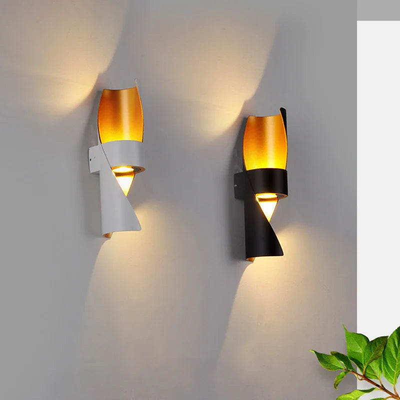 Sleek LED Outdoor Lights - OutdoorLume