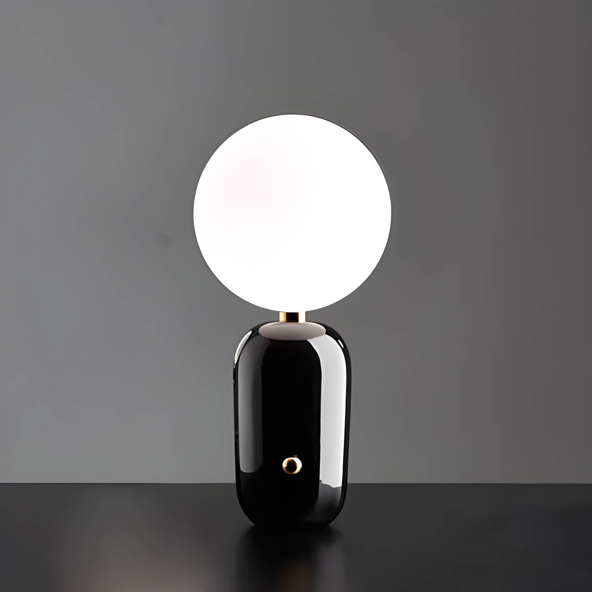 Minimalist Elegance Table Lamp for a Cozy & Stylish Interior - IndoTable