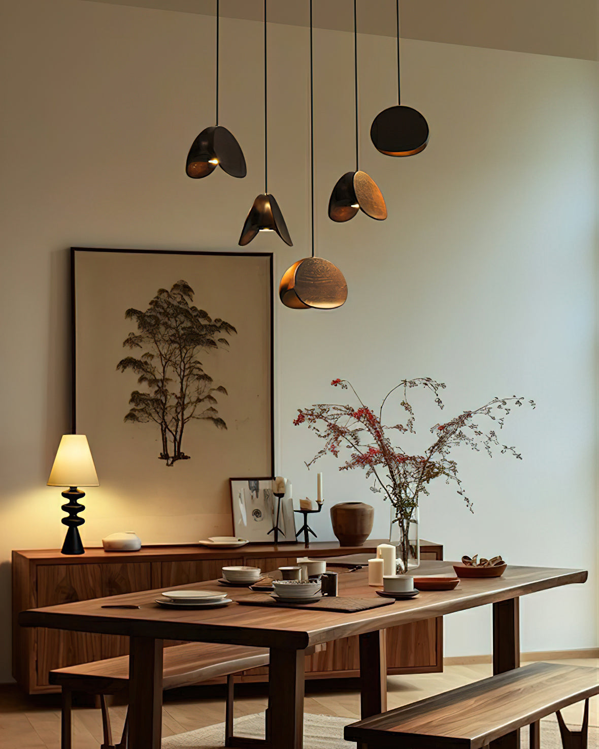 Elegant Modern Ceiling Lamp for a Chic Interior - ChicCeil
