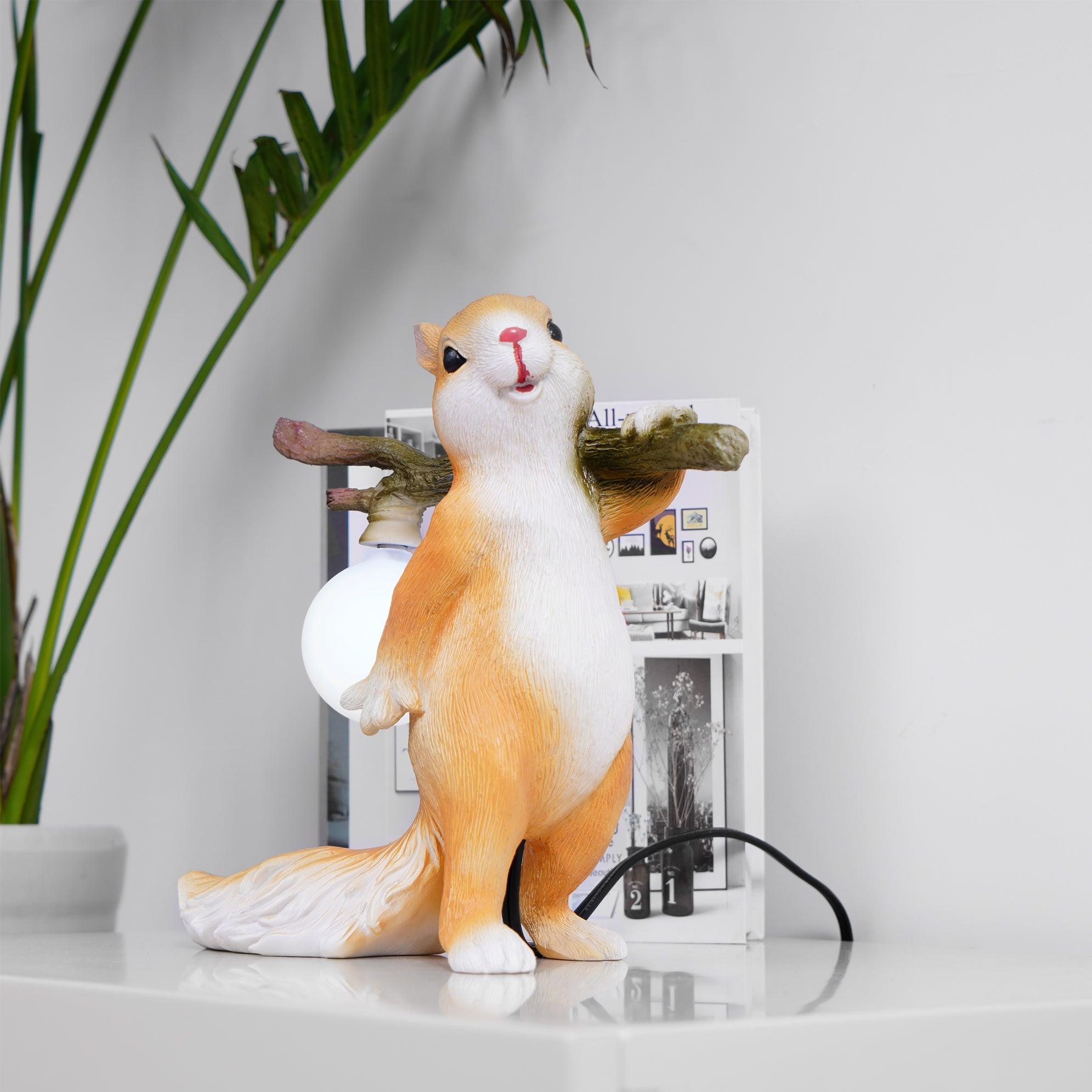 Cute Squirrel LED Night Light - NightTable