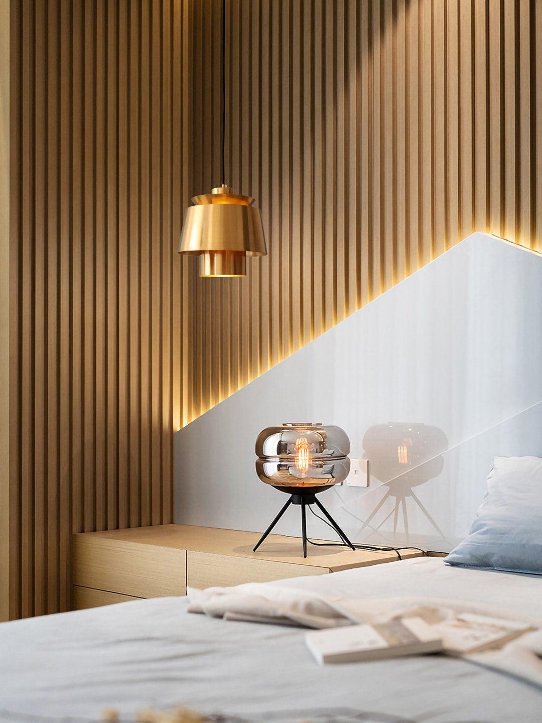 Sleek Pendant Lamp for a Luxe Home Ambiance - LuxeDrop