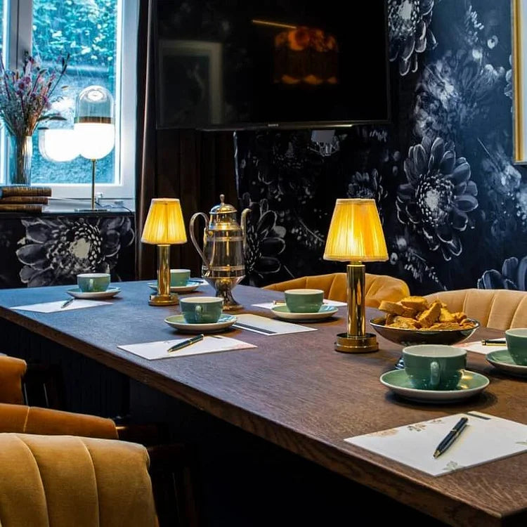 Chic Wireless Table Lamp in Soft Metal Finish - MetalTable