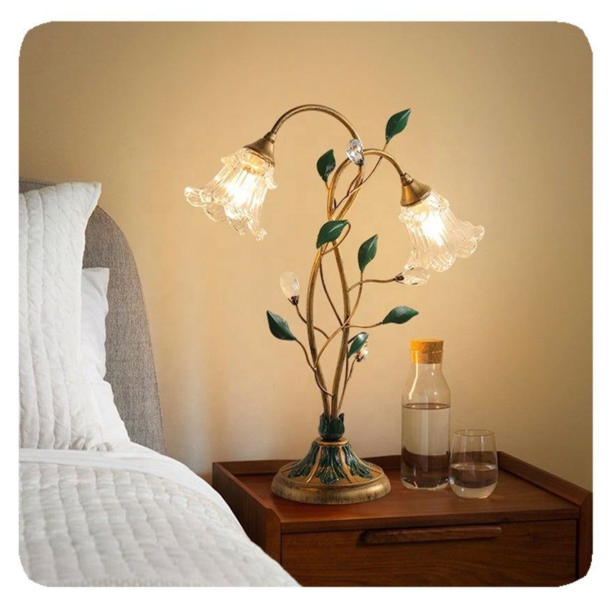 Romantic Floral Table Lamp with Soft Glow - FloralTable