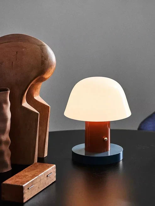 Mushroom Lamp with Ambient Lighting - MushTable