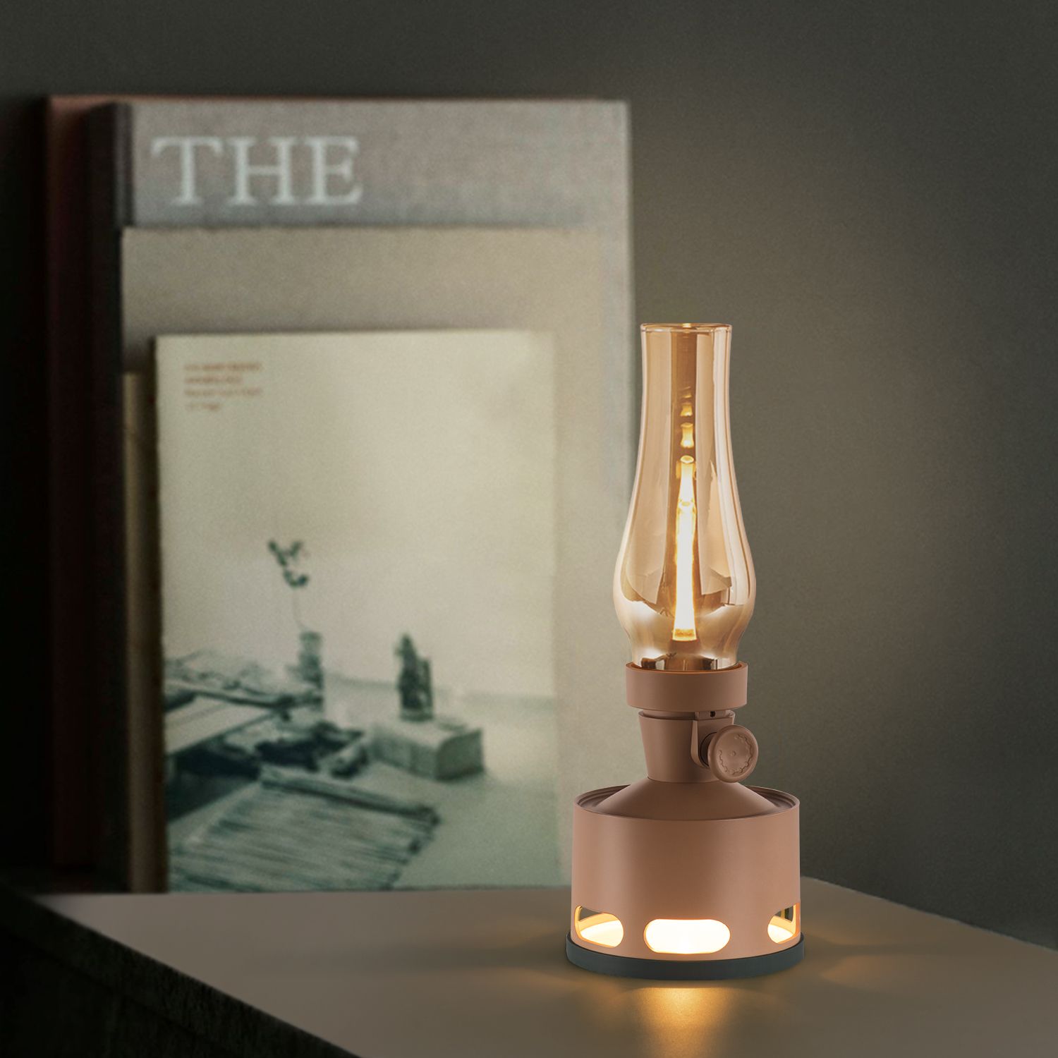 Vintage LED Table Lamp for Warm Ambience and Retro Charm - RetroTable