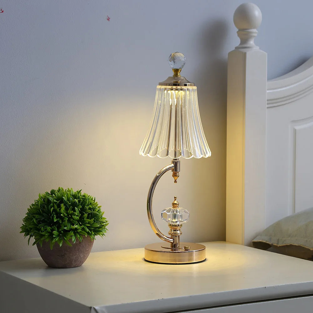 Retro Crystal Table Lamp for Glamorous Homes - RetroTable