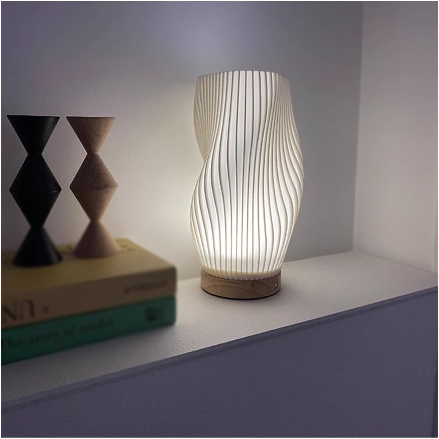 Wave-Inspired LED Lamp for Relaxed Mood - WaveTable