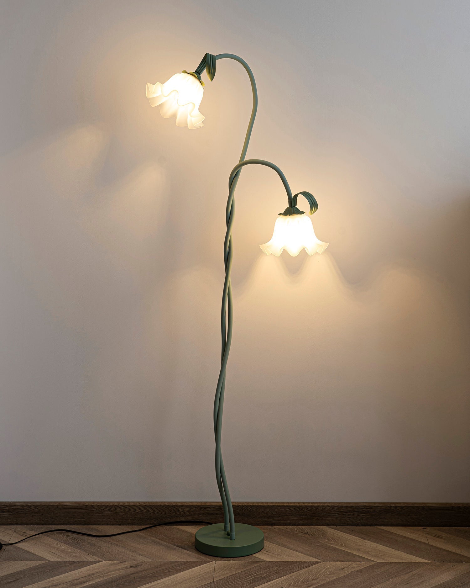 Floral LED Table Lamp with Elegant Design - FloralTable