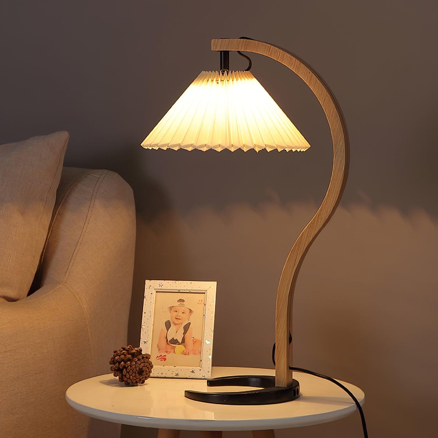 Refined Indoor Table Lamp for Cozy Ambiance - IndoTable