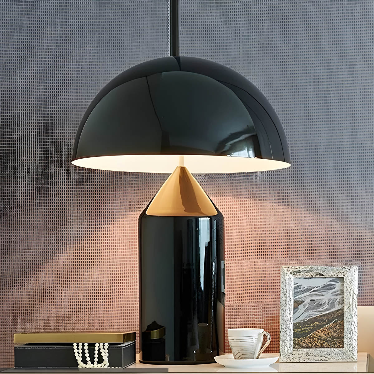 Elegant Table Lamp for Modern Homes - StyleTable