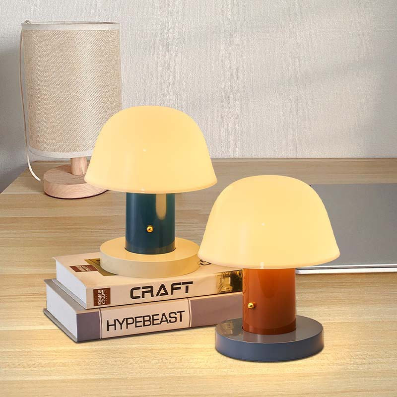 Mushroom Lamp with Ambient Lighting - MushTable