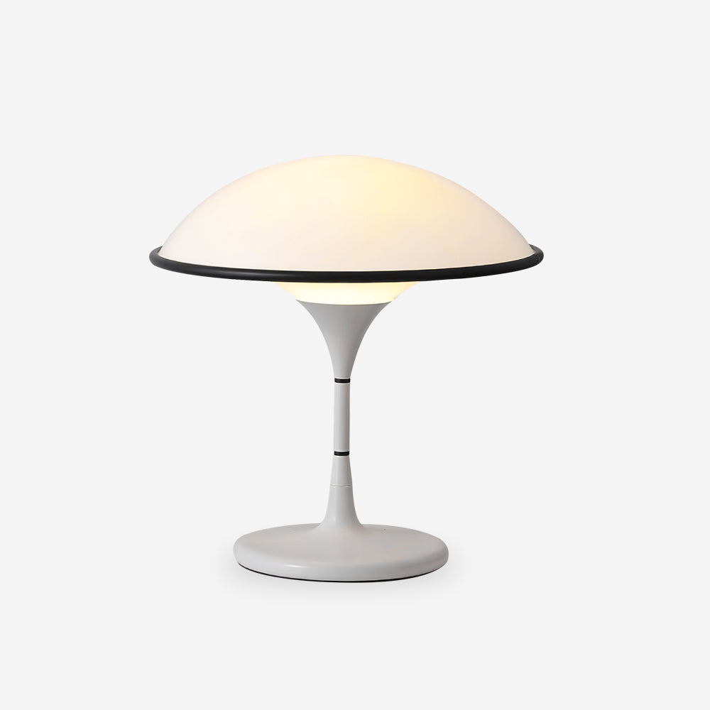 Modern Retro Table Lamp with Chic Black Finish - RetroTable