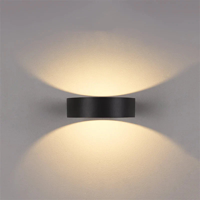 Adjustable Outdoor Wall Lamp - OutdoorWall