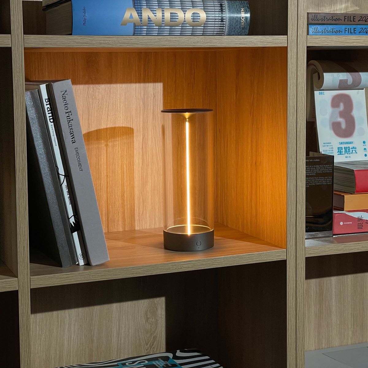 Portable LED Table Lamp with Sleek Design - ModernTable