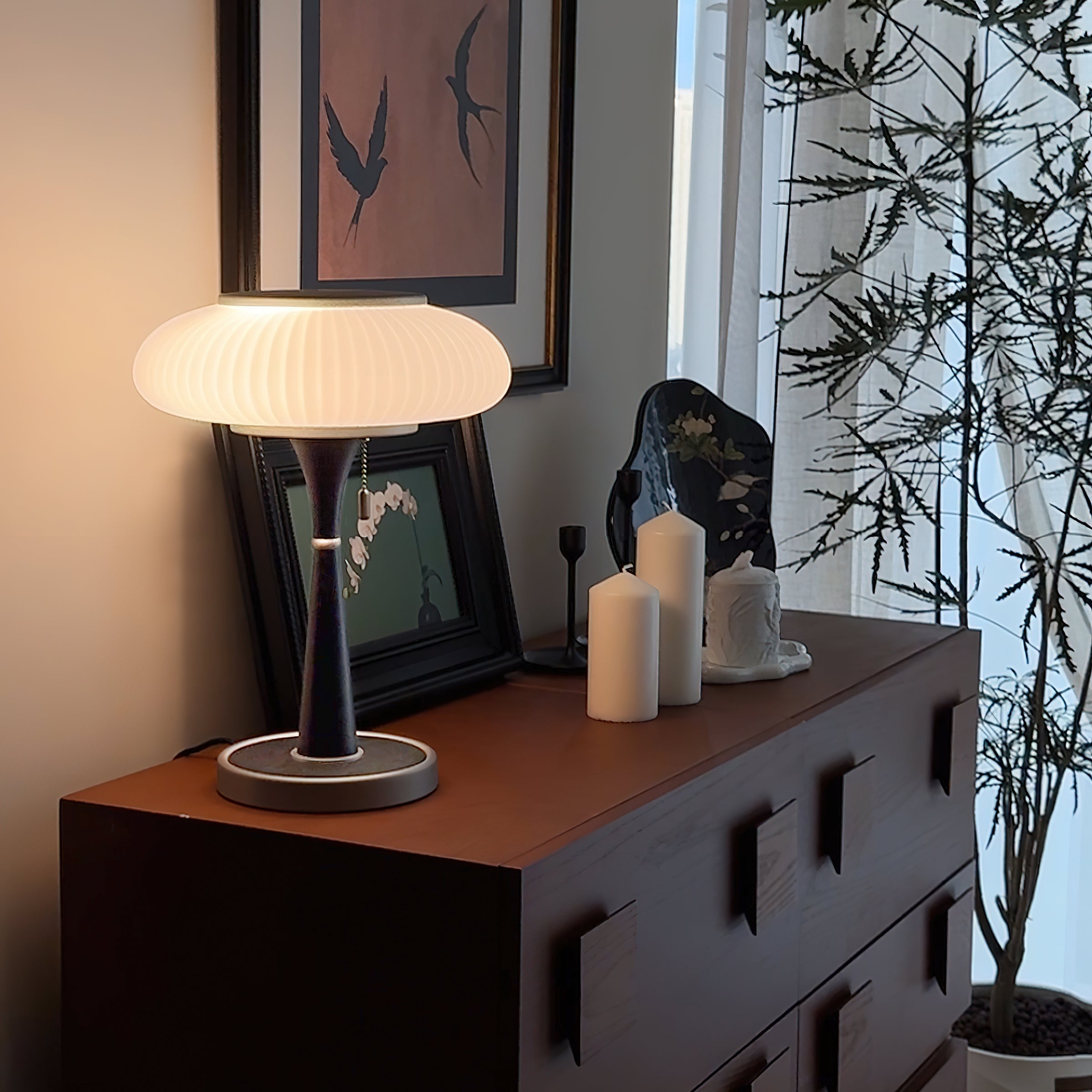 Natural Mushroom Table Lamp for a Cozy Ambience - MushTable