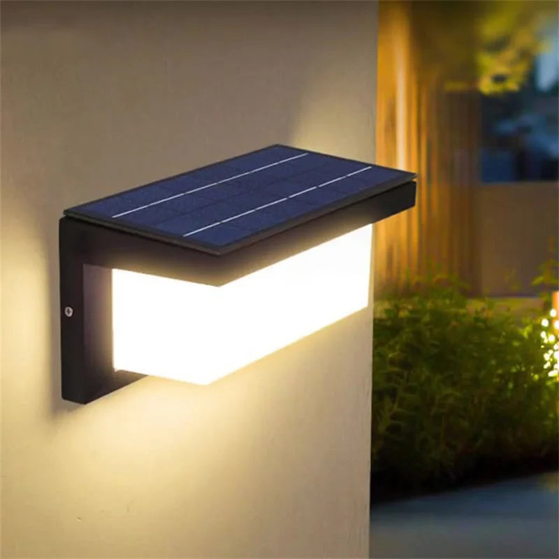 Villa-Inspired Solar Lamp for Elegant Outdoor Lighting - SolarLume