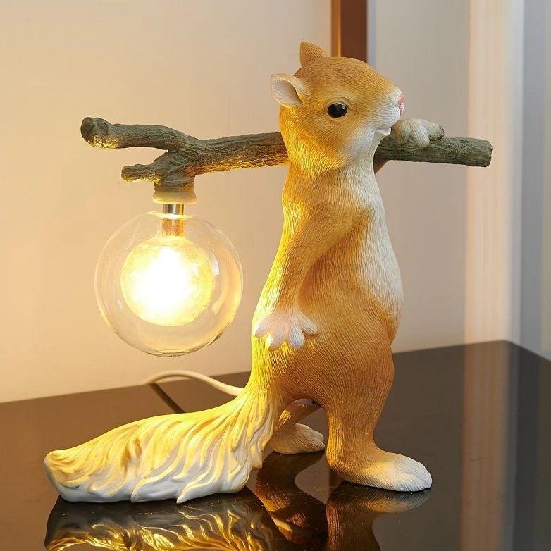 Adorable Squirrel Night Light for a Cozy Ambiance - NightTable