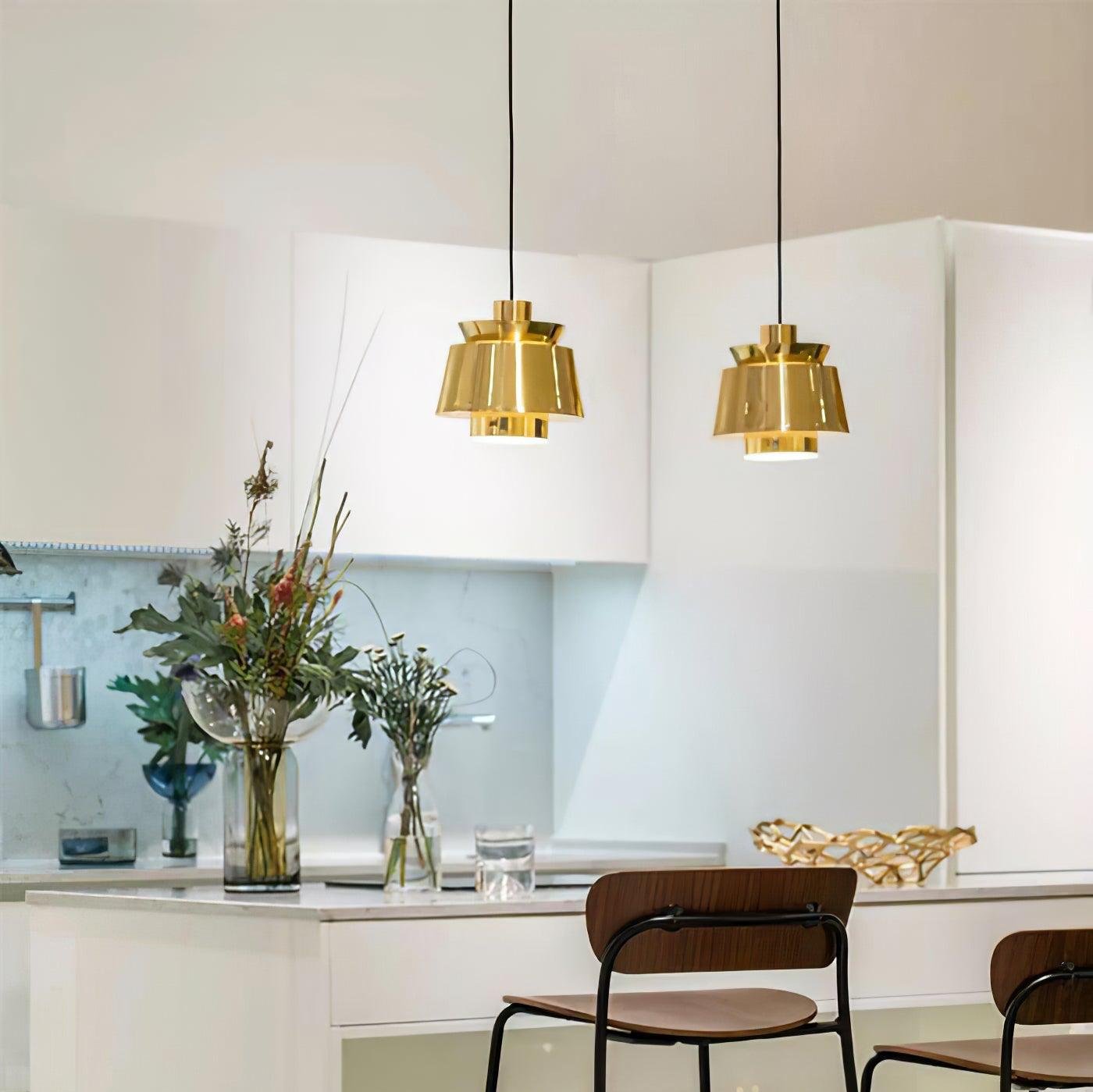 Sleek Pendant Lamp for a Luxe Home Ambiance - LuxeDrop