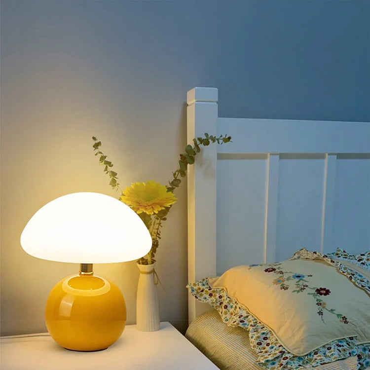 Stylish Mushroom Lamp for a Cozy & Modern Vibe - MushTable