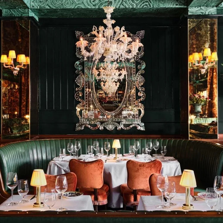 Modern Metal Table Lamp for Sleek Interiors - MetalTable